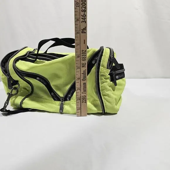 LeSportsac Colette Convertible Duffel Bag Weekend Gym Crossbody Highlighter - Picture 6 of 14